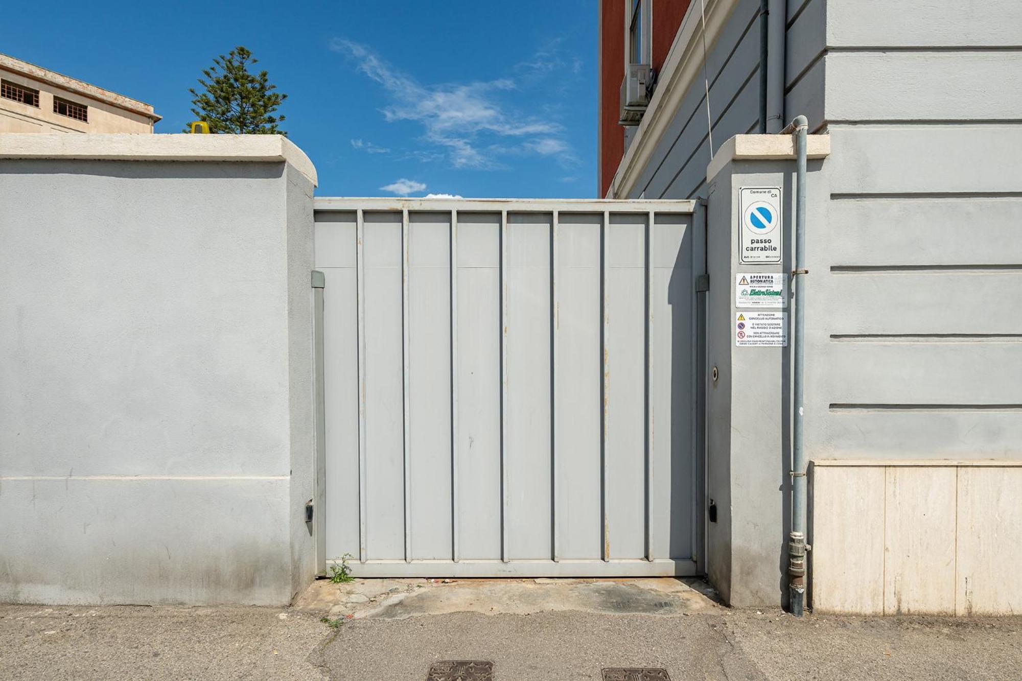 La Plaia Suites Cagliari Esterno foto